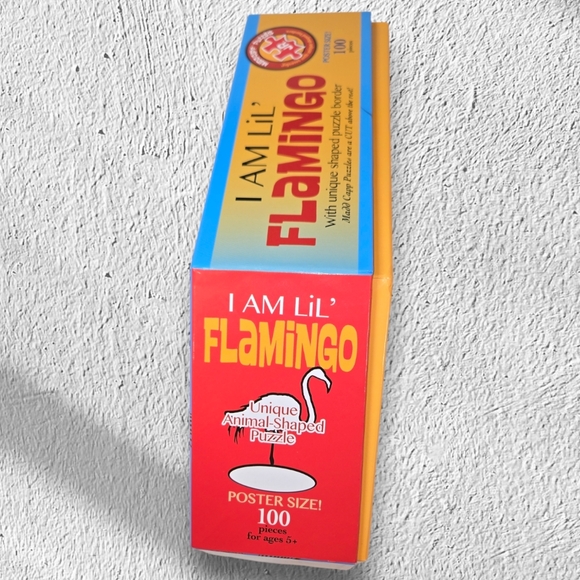 Madd Capp Puzzle I Am Lil' Flamingo 100pc Unique Border - Picture 3 of 7